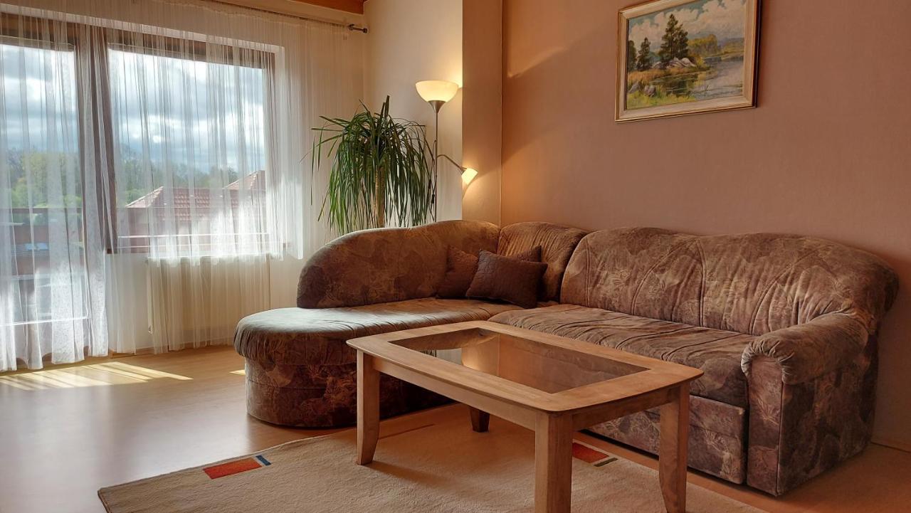 Apartmany Pod Lesem Rodvinov Екстер'єр фото